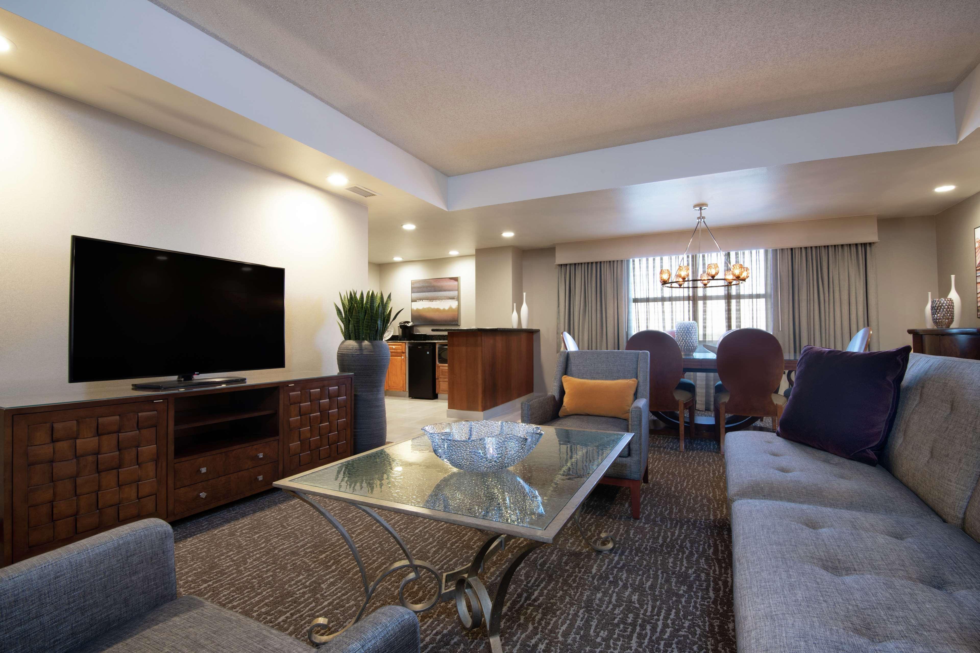 Embassy Suites Northwest Arkansas - Hotel, Spa&Convention Center Rogers Exterior foto
